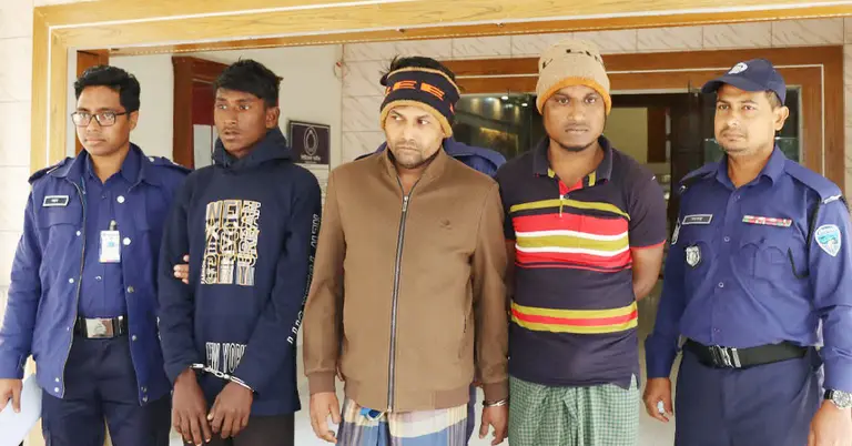 ১১ লাখ জাল টাকাসহ গ্রেপ্তার ৩